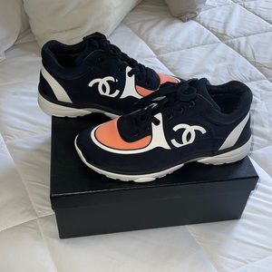 CHANEL SNEAKERS SIZE 39